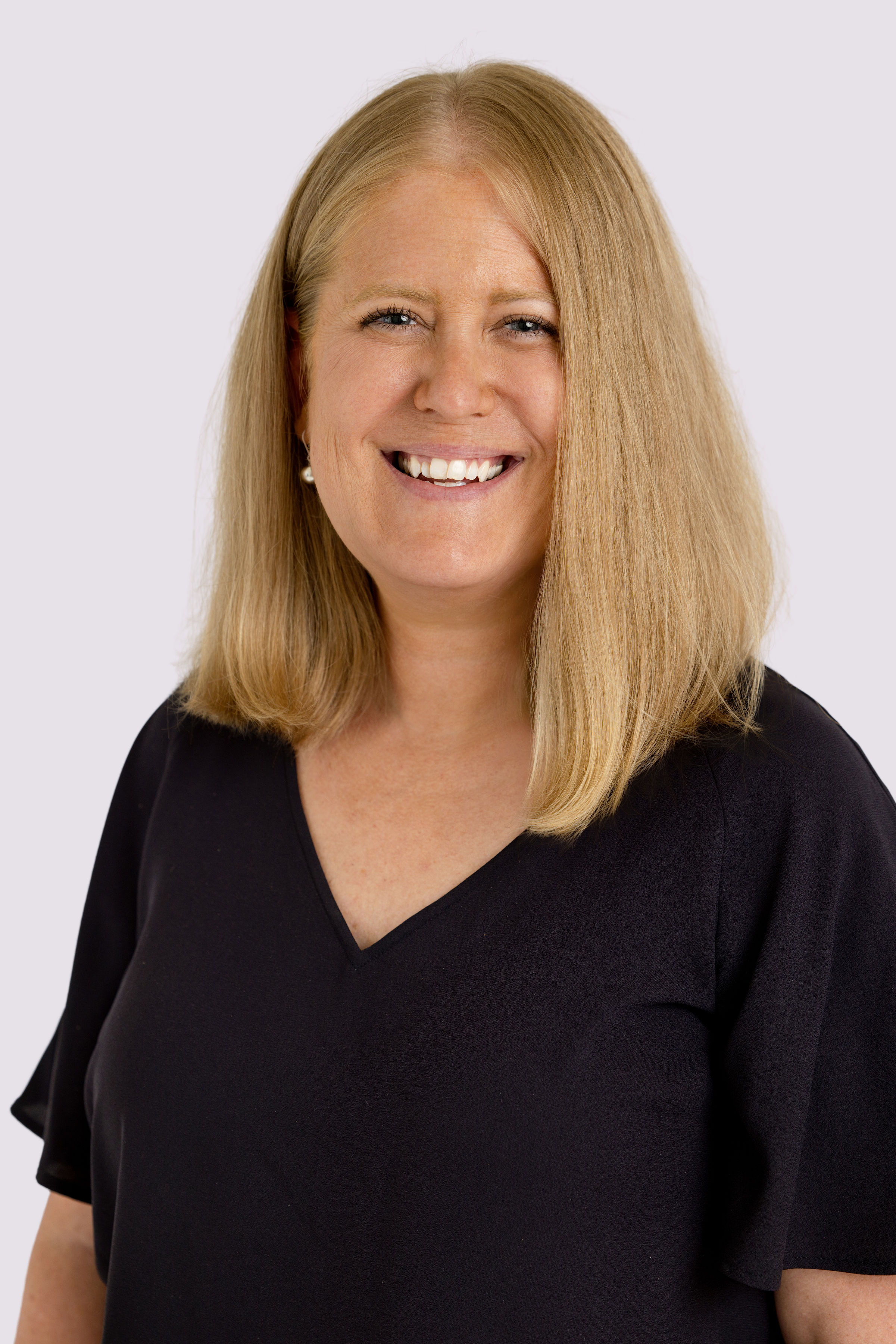 Wendy Hewitt, Account Specialist — The Somerset Group